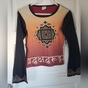 Vintage Itsus Black and Ombre Orange Mandala Graphic Long Sleeve Top Small